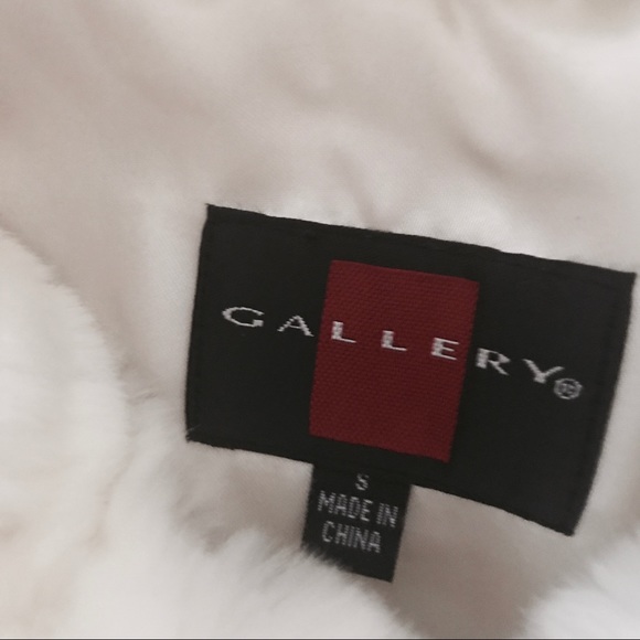 FAUX FUR Jacket with Hood and Pockets - Picture 5 of 8